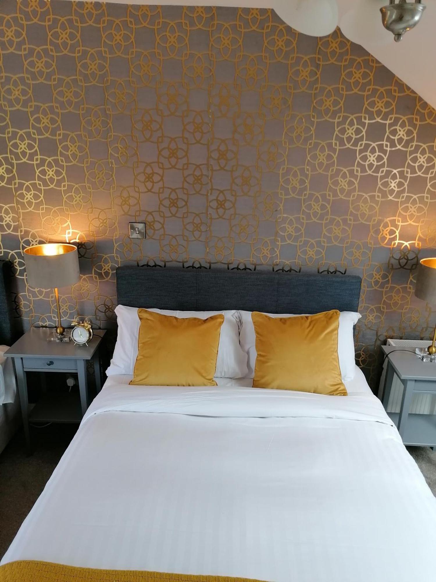 Wild Atlantic Lodge Bed & Breakfast 拉辛赫 客房 照片