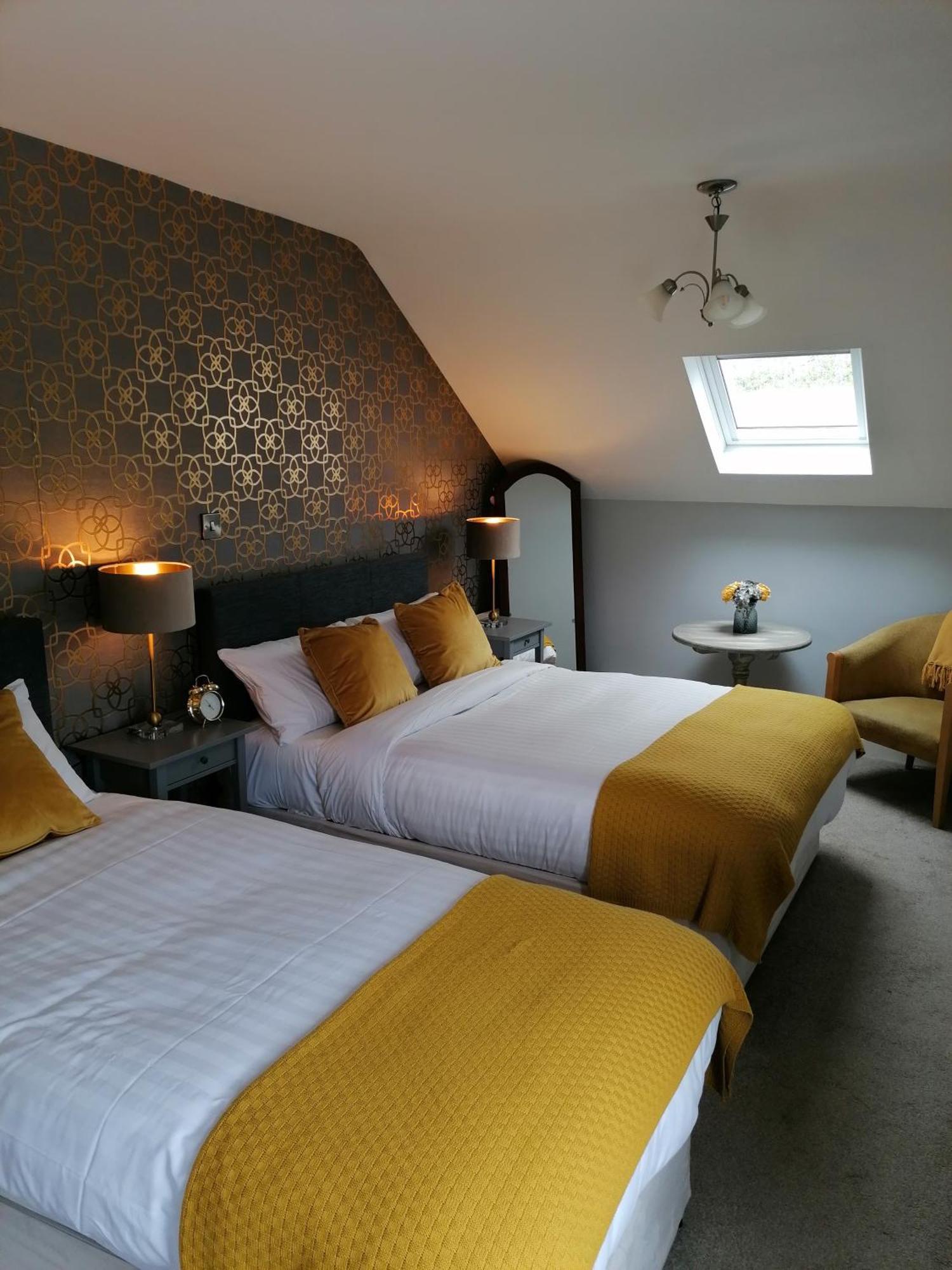 Wild Atlantic Lodge Bed & Breakfast 拉辛赫 客房 照片